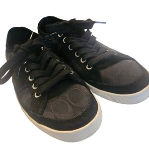 🌸unisex. Coach lowcut suede and canvas sneakers sz 7.5 like new conditio